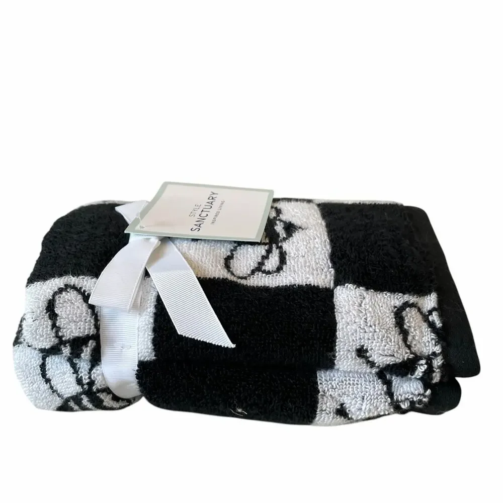 Chic Black & White Checkered BEE Hand Towel Set of 2 100% Cotton